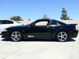 2000 mustang saleen